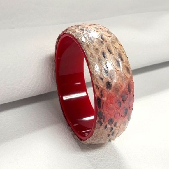 Hand Painted/ Python Snakeskin Chunky Bangle Bracelet / Pink/ Red - Picture 11 of 15